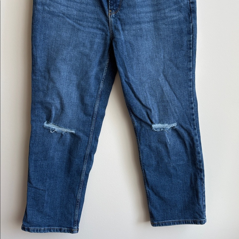 Wrangler High Rise True Straight Crop Jeans - Picture 3 of 4